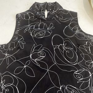New sleeveless blouse
